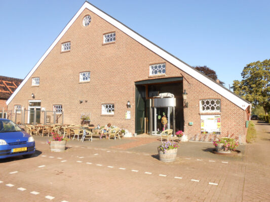 De Leeuwenborg